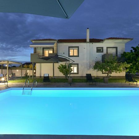 Apartment Amelie - With Pool And Sauna! Galovac  Exterior photo
