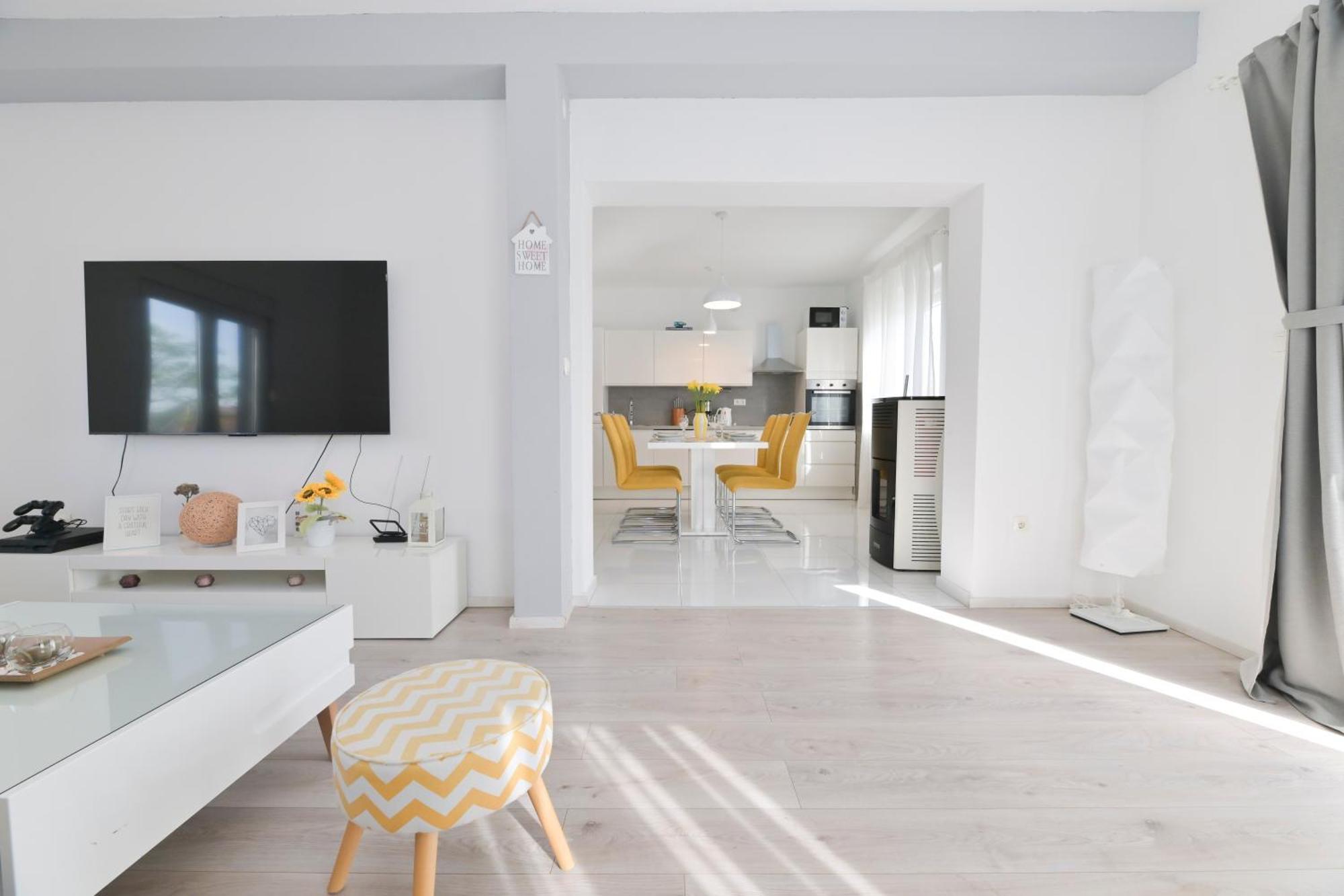 Apartment Amelie - With Pool And Sauna! Galovac  Exterior photo