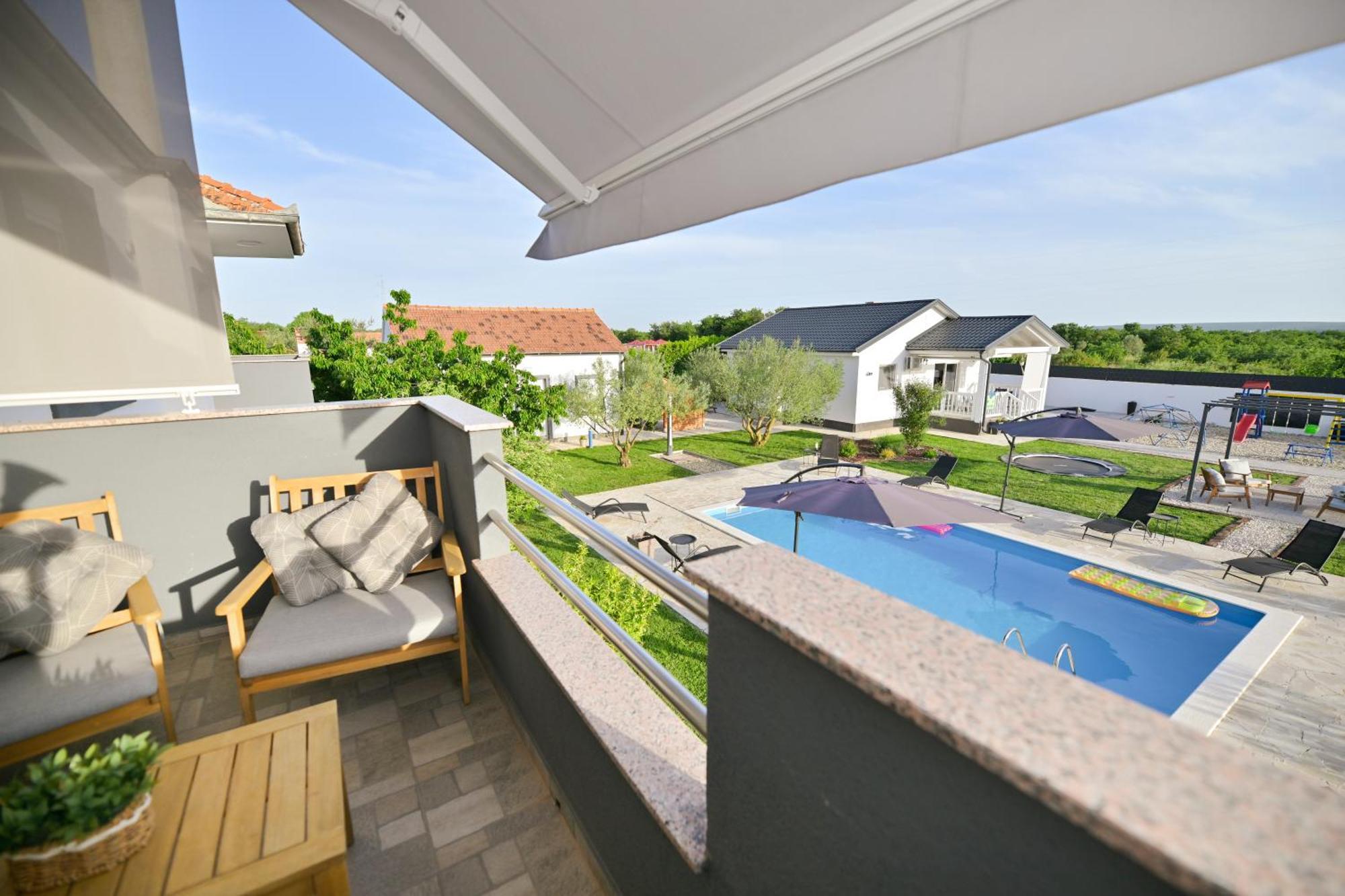 Apartment Amelie - With Pool And Sauna! Galovac  Exterior photo