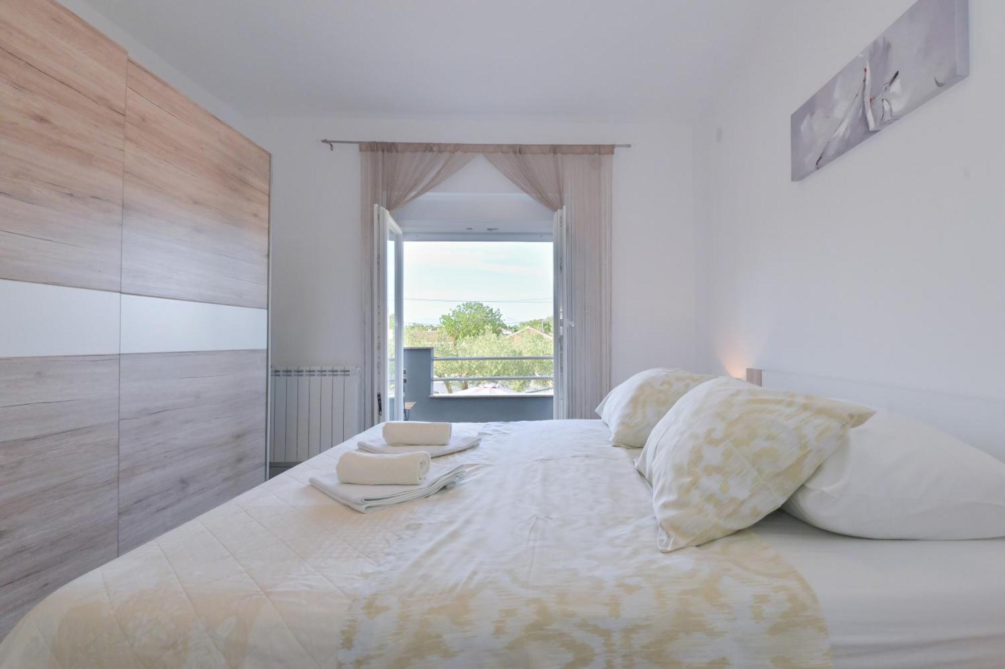 Apartment Amelie - With Pool And Sauna! Galovac  Exterior photo